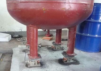 立式反應(yīng)釜的稱重